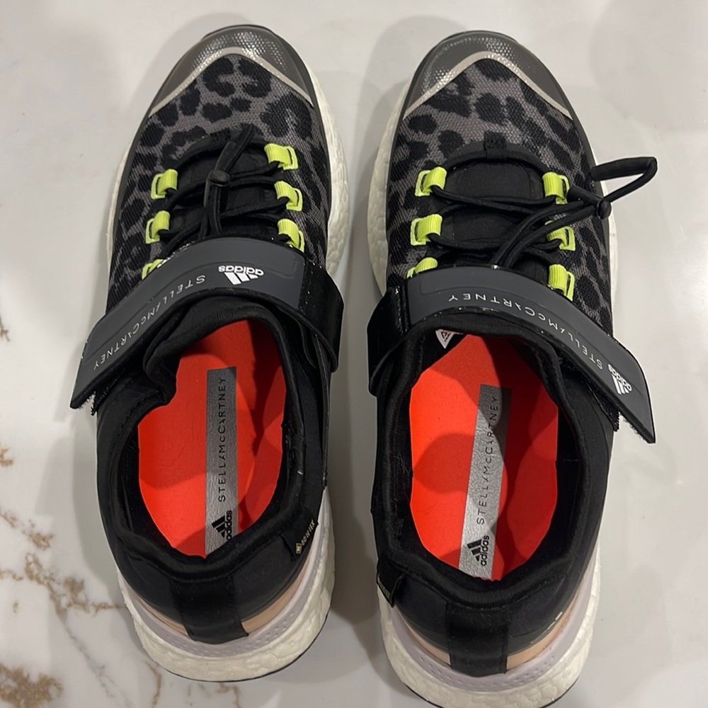 NWOT Adidas Stella McCartney Outdoor Boost 9.5